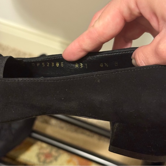 Black Salvatore Ferragamo Block Heels With Tassel Details Women’s Size 4.5 B - Picture 3 of 16